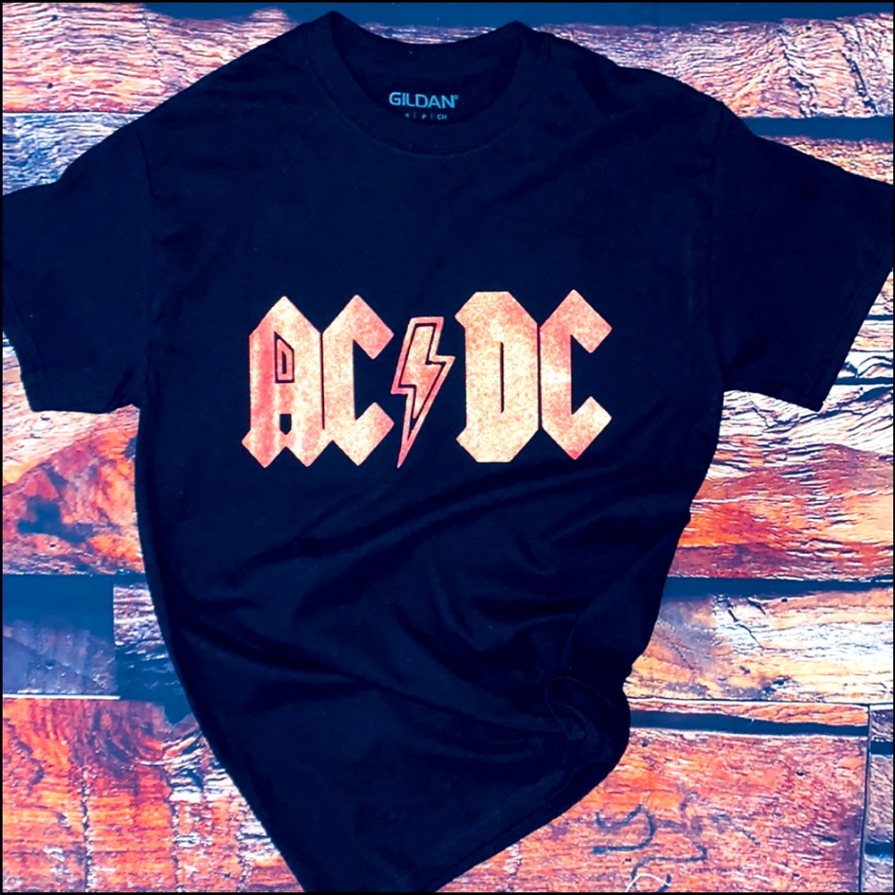 AC/DC women’s T-shirt